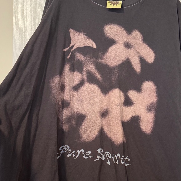 Extra Vitamins Black Long Sleeve Pure Spirit T-shirt Size XL - Picture 2 of 5